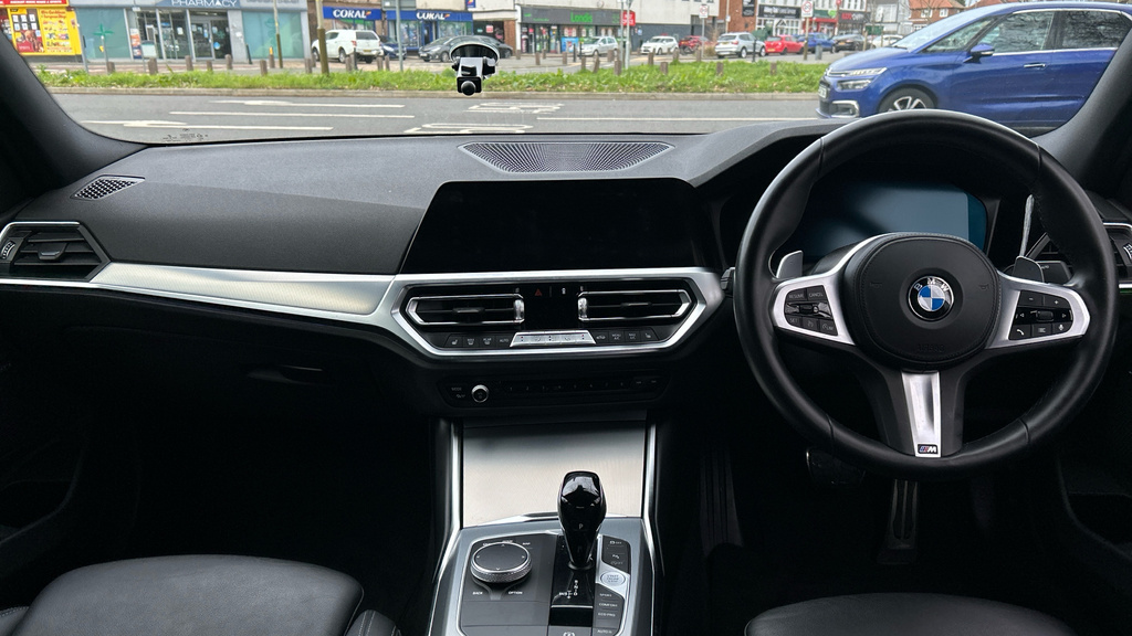BMW 3 Series 2.0 330I M Sport Euro BW71WHE White #5