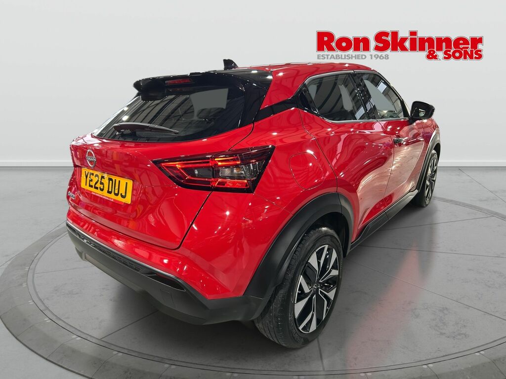 Nissan Juke 1.0 Dig-t Acenta Premium Suv Eur YE25DUJ Red #4