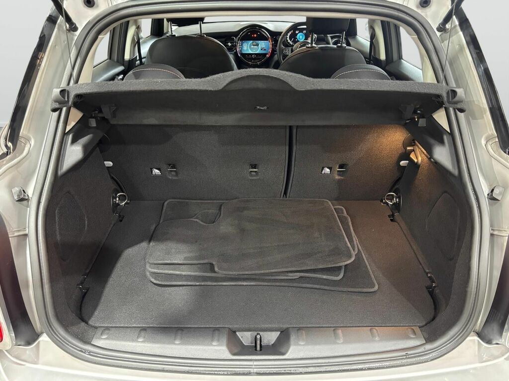 Mini Hatch 1.5 Cooper Classic Hatchback Steptronic YH23LWC Silver #5
