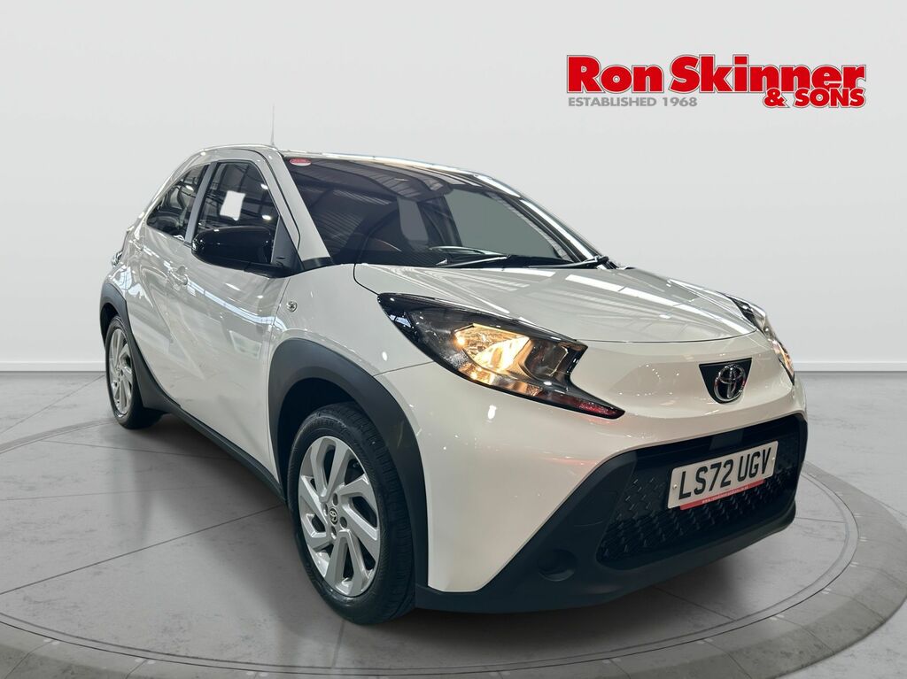 Toyota Aygo X 1.0 Vvt-i Pure Hatchback Euro 6 White