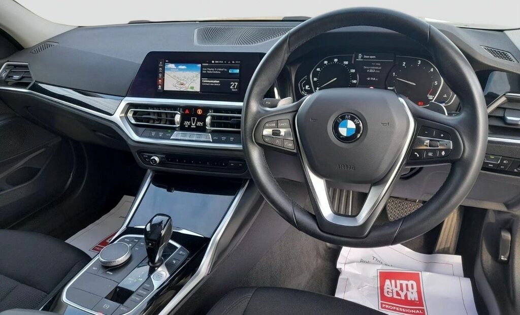 BMW 3 Series 2.0 320D Mht Se Touring Hybrid Eur WF21LGE White #5