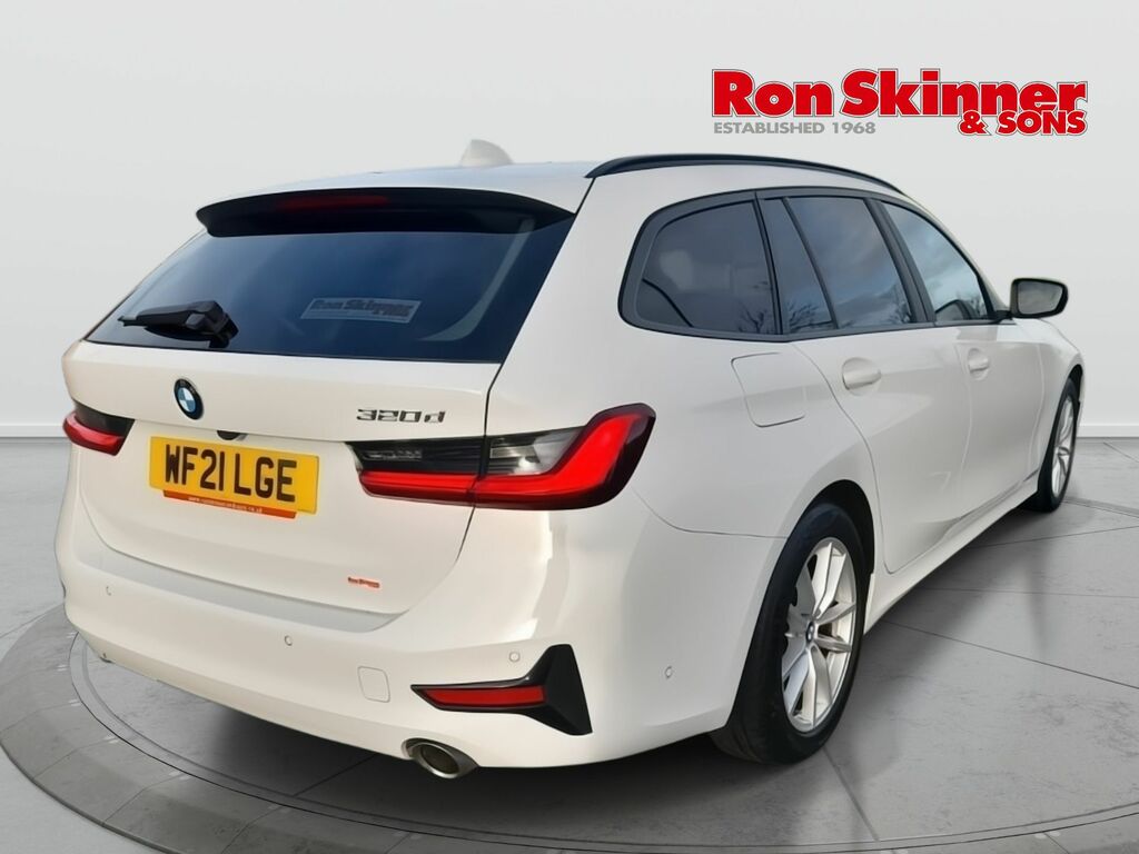 BMW 3 Series 2.0 320D Mht Se Touring Hybrid Eur WF21LGE White #3