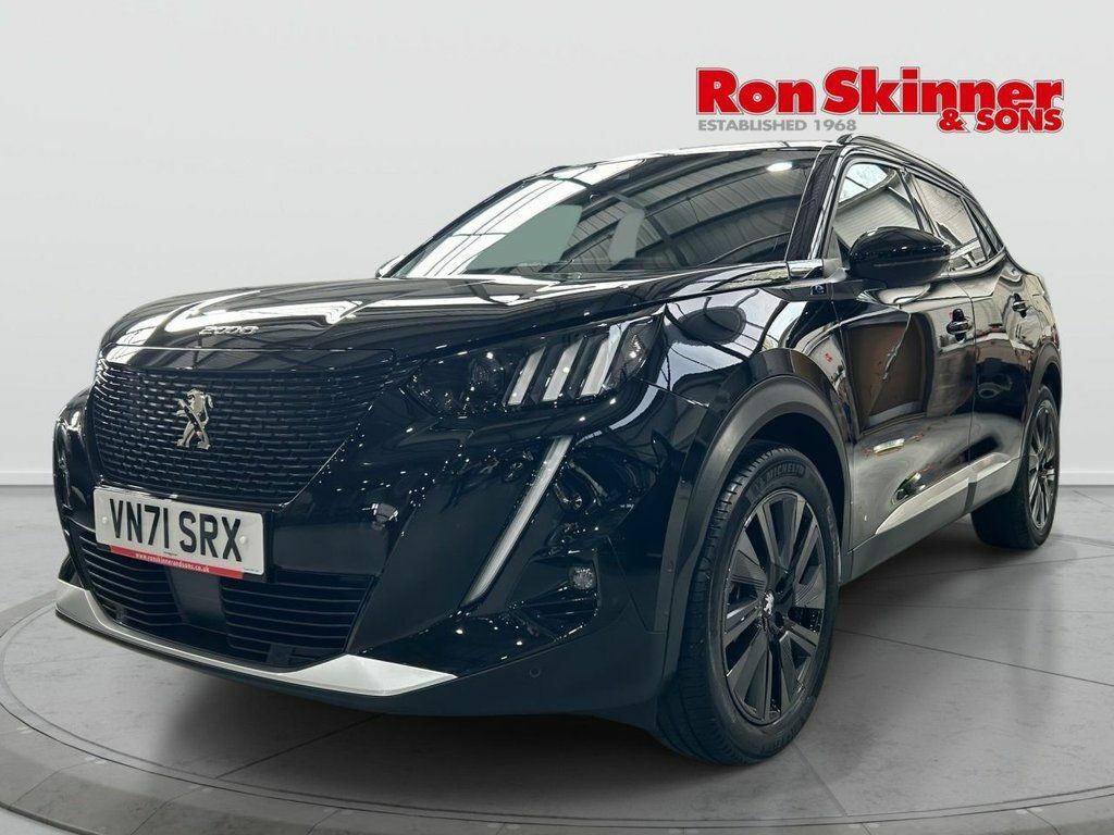 Peugeot e-2008 50Kwh Gt Premium Suv 136 Ps VN71SRX Black #2