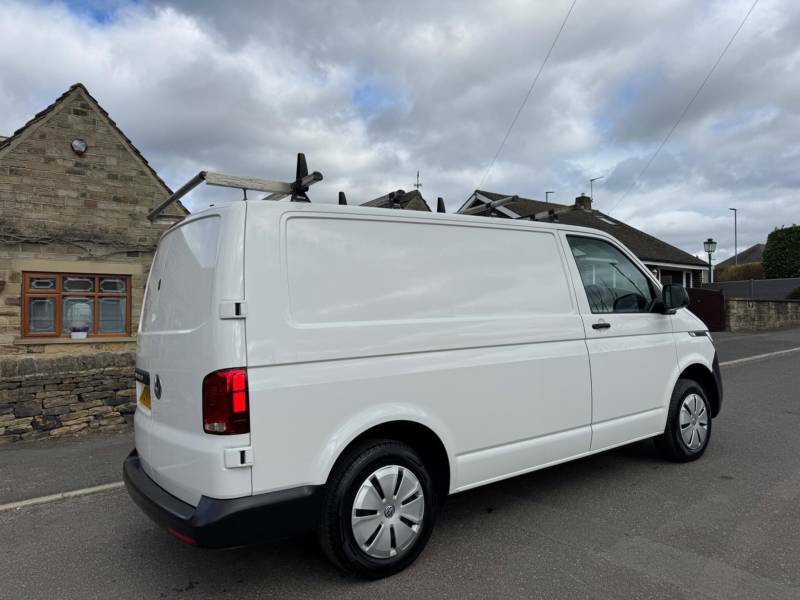 Volkswagen Transporter 2.0 Tdi T28 Startline Fwd Swb Euro 6 Ss - 2 VK72KYH White #4