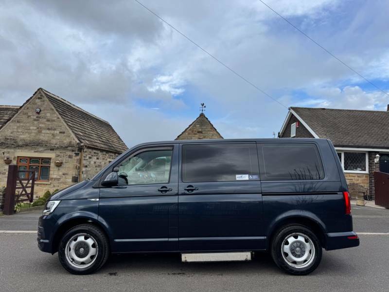 Volkswagen Transporter Shuttle 2.0 Tdi Bluemotion Tech Se Dsg Fwd Swb Euro 6 Ss Blue #6