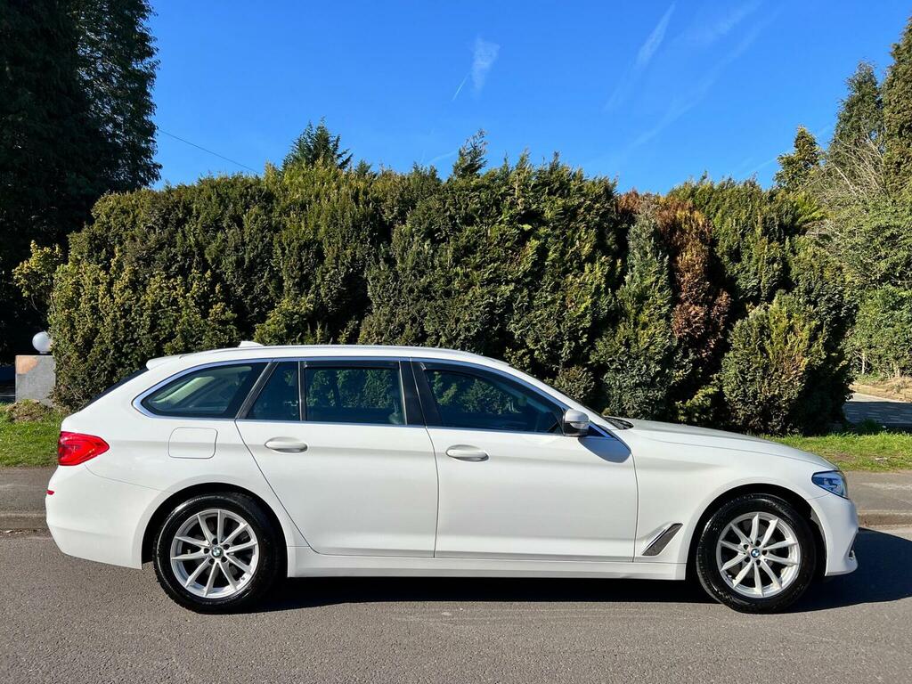 BMW 5 Series 2.0 520D Se Touring Euro 6 Ss FG68FBD White #2