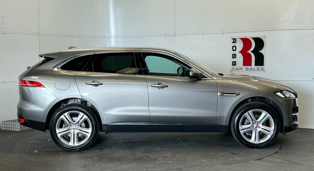 Jaguar F-Pace 2L Portfolio OE68OJX Silver #2