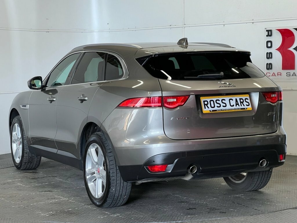 Jaguar F-Pace 2L Portfolio OE68OJX Silver #5
