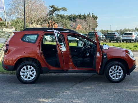 Dacia Duster Expression Tce LV23YFF Orange #3