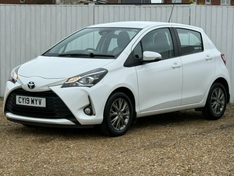 Toyota Yaris Vvt-i Icon White