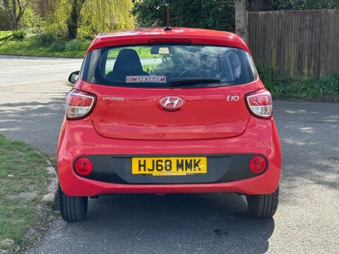 Hyundai I10 Se Auto HJ68MMK Red #5
