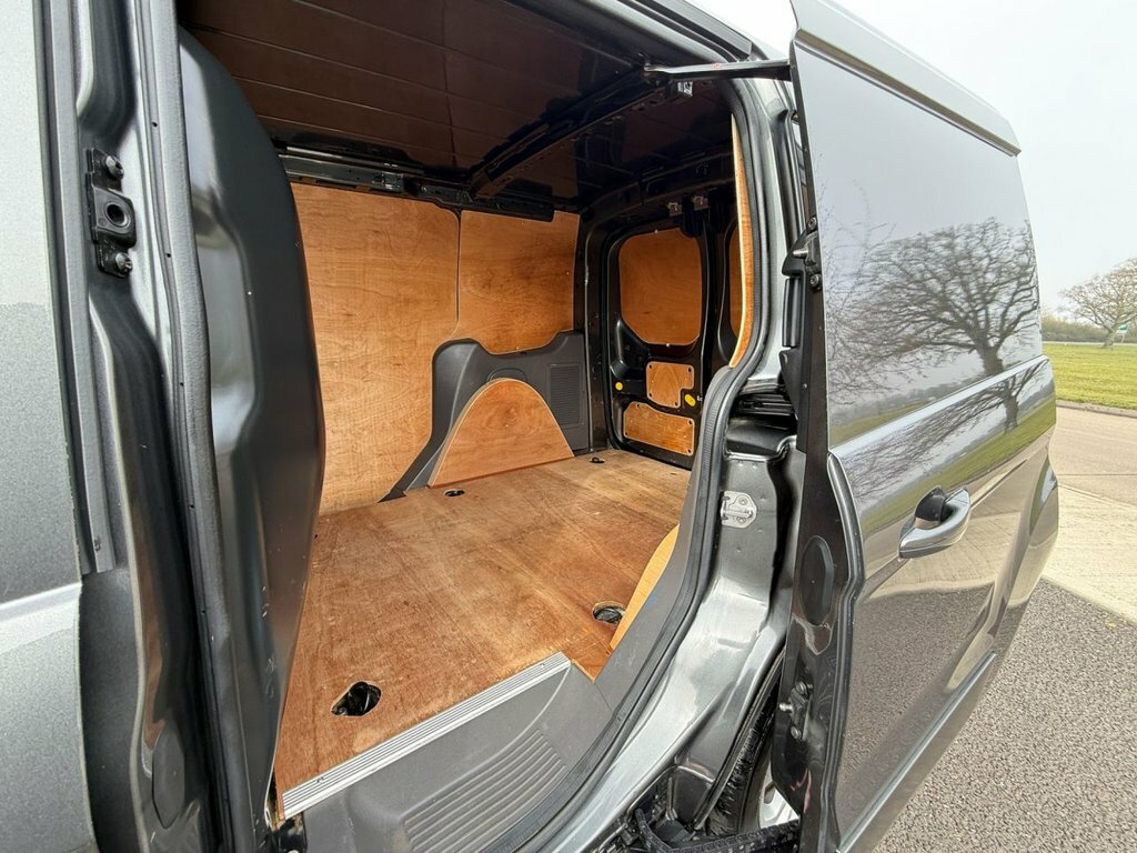 Ford Transit Connect 1.5L Limited AV73OAD Grey #5