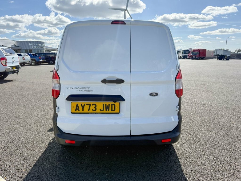 Ford Transit Courier 1.5L Leader White #3