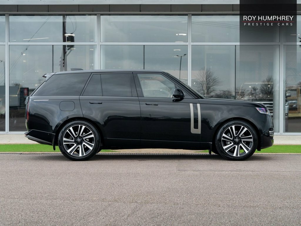 Land Rover Range Rover 3.0 D350 Mhev Hse Suv 4Wd Euro 6 AE25SYJ Black #3