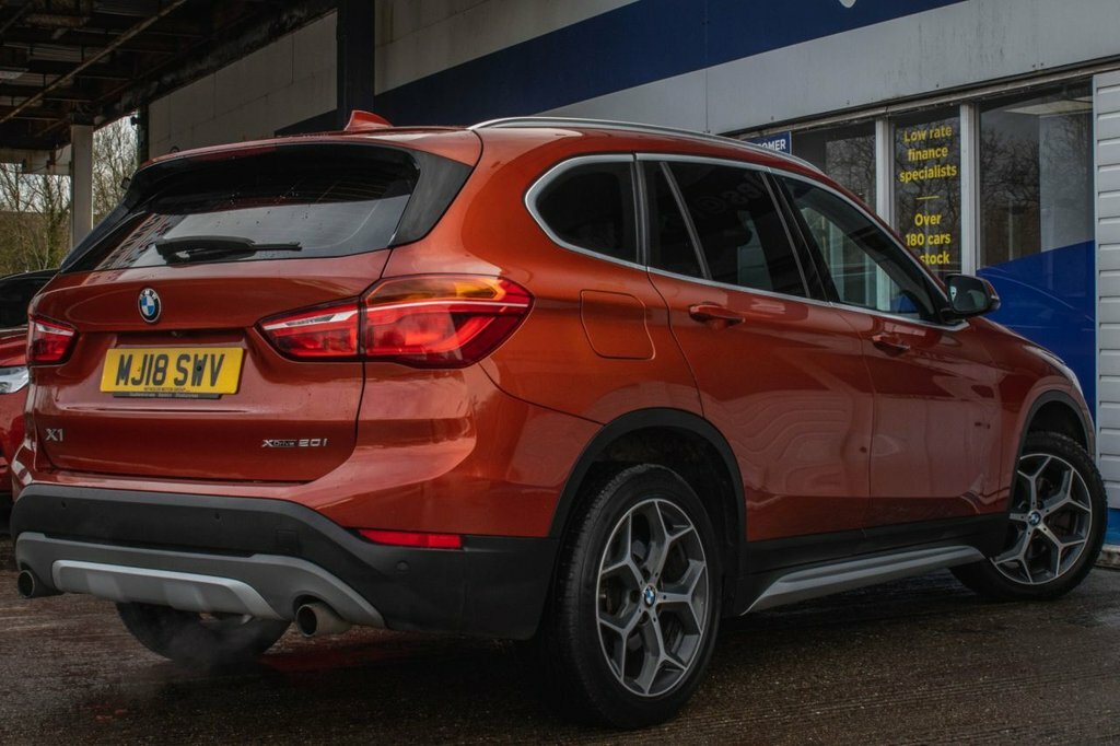 BMW X1 2L Xline MJ18SWV Orange #5
