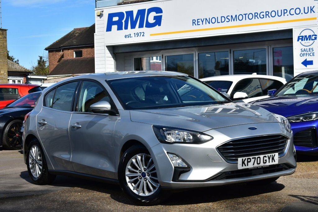 Ford Focus 1L Titanium Edition Silver