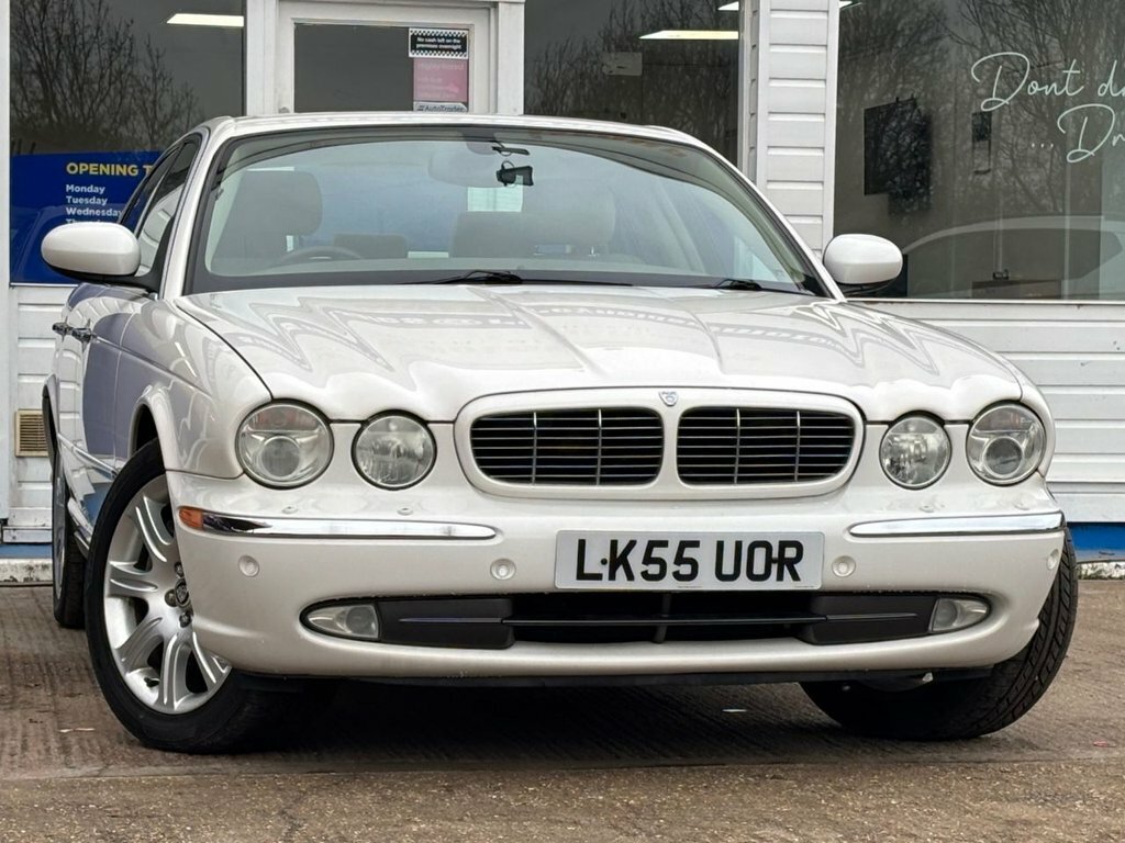 Jaguar  Hse White #2