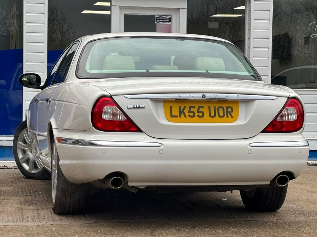 Jaguar  Hse White #5