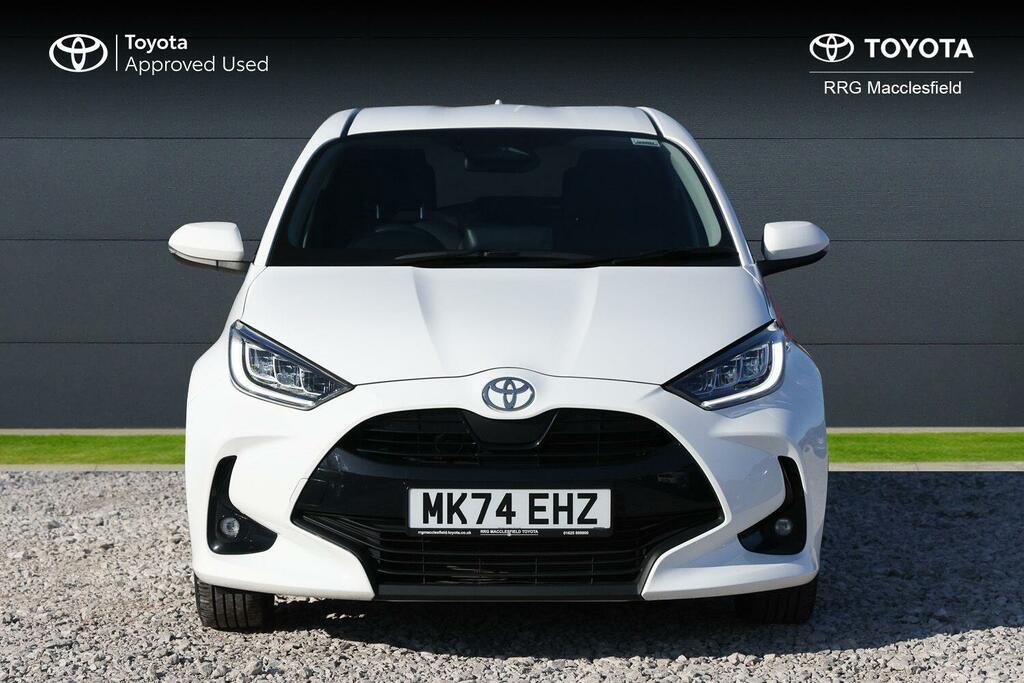 Toyota Yaris 1.5 Vvt-h Design E-cvt Euro 6 Ss MK74EHZ White #2