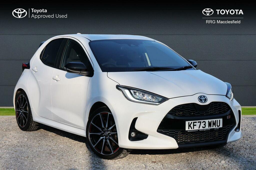 Toyota Yaris 1.5 Vvt-h Gr Sport E-cvt Euro 6 Ss White