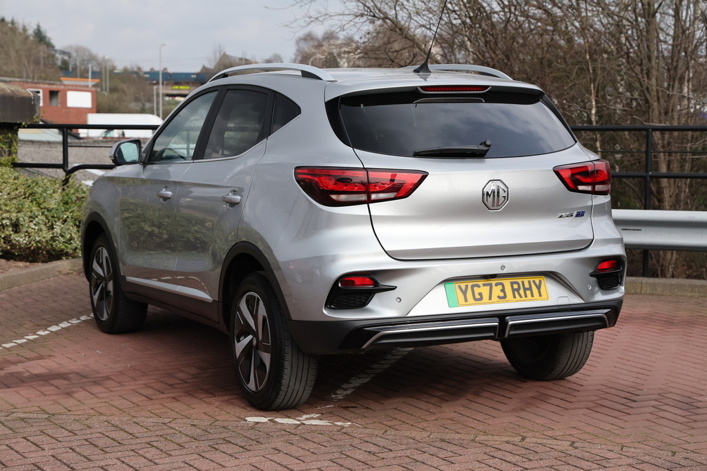 MG ZS 130Kw Trophy Connect Ev 51Kwh YG73RHY Silver #3