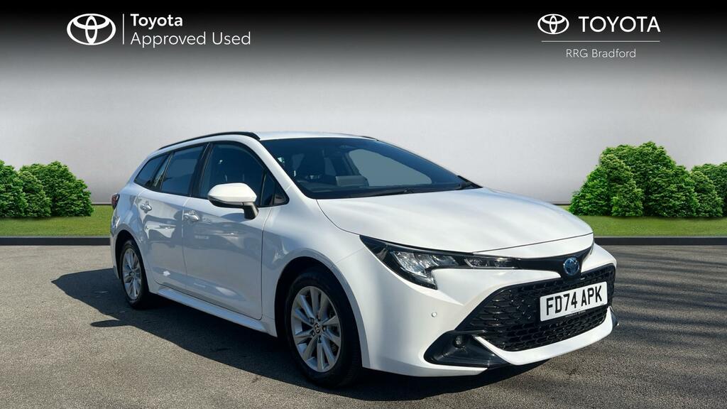 Toyota Corolla 1.8 Vvt-h Icon Touring Sports Cvt Euro 6 Ss White