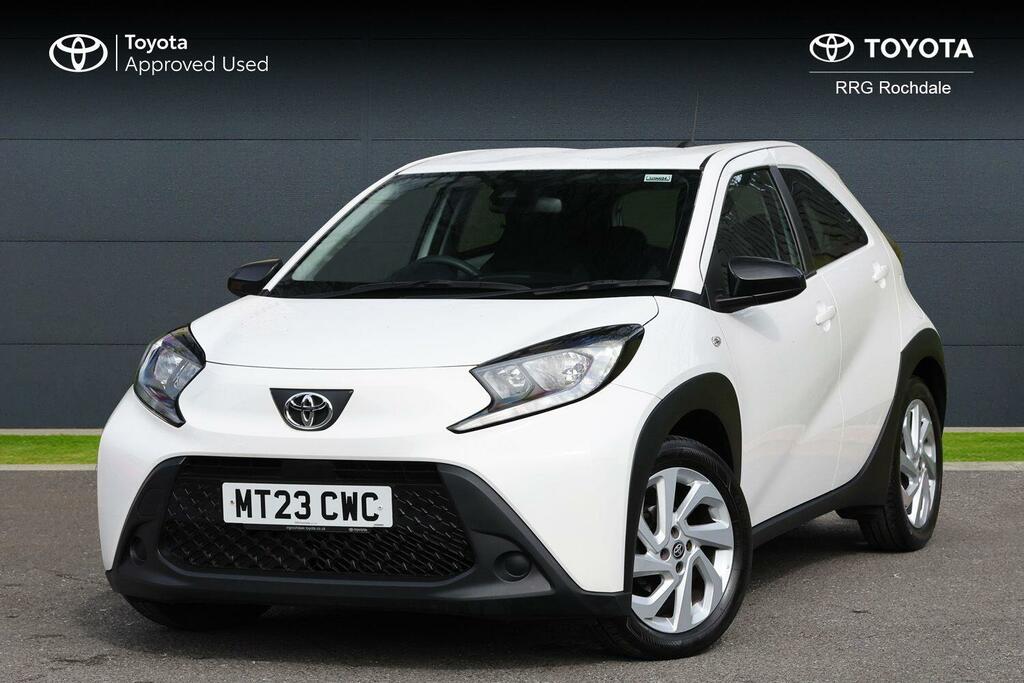 Toyota Aygo X 1.0 Vvt-i Pure Euro 6 Ss MT23CWC White #3