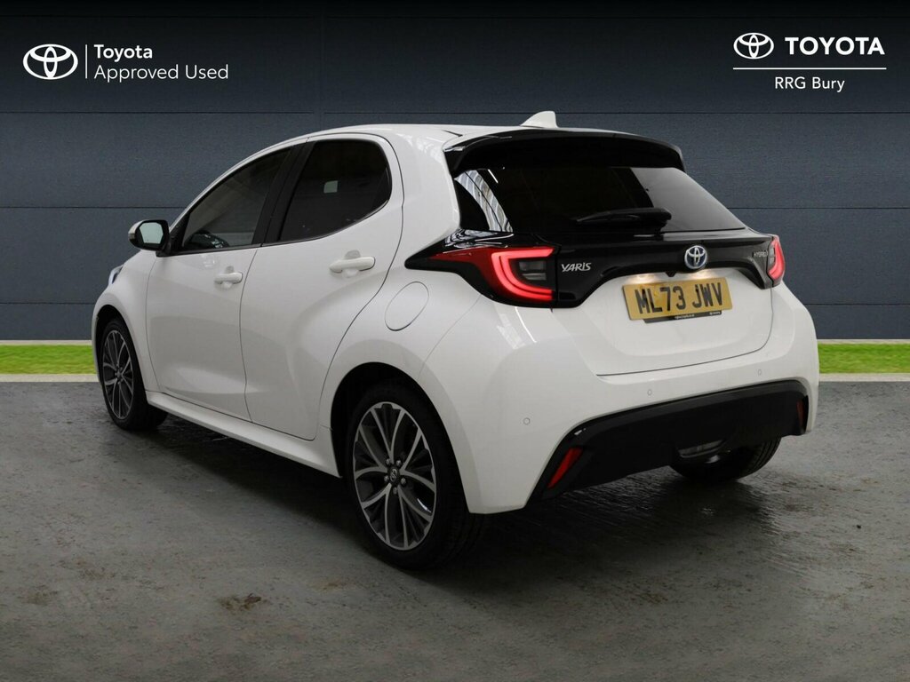 Toyota Yaris 1.5 Vvt-h Excel E-cvt Euro 6 Ss ML73JWV White #4