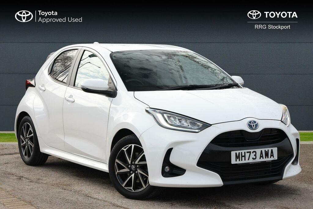 Toyota Yaris 1.5 Vvt-h Design E-cvt Euro 6 Ss MH73AWA White