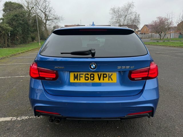 BMW 3 Series 2018 3.0 335D M Sport Shadow Edition Touring D MF68VPK Blue #4