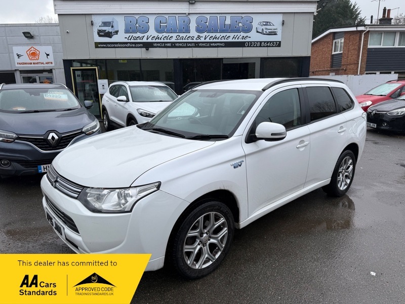Mitsubishi Outlander Phev Gx 3H White