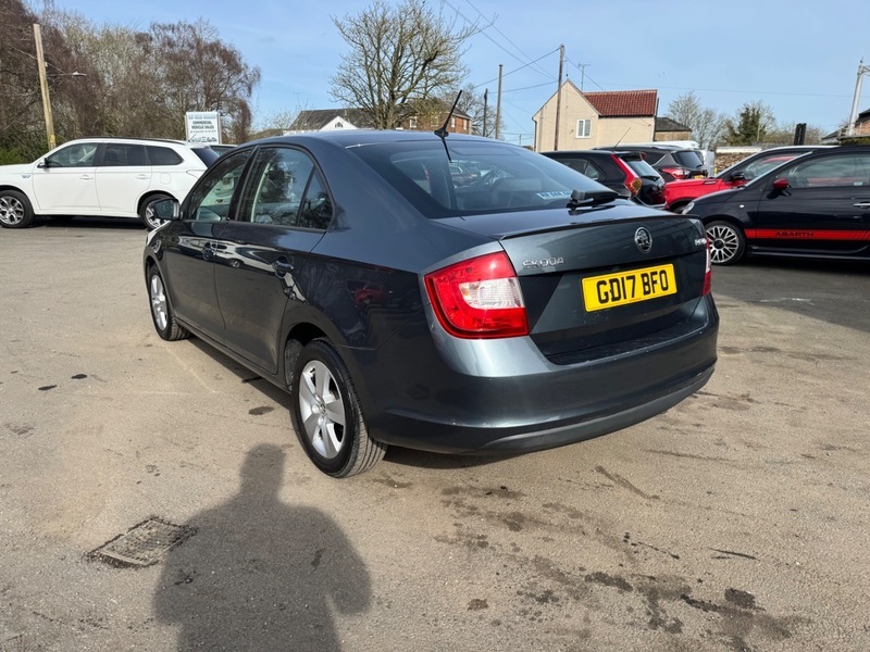 Skoda Rapid Se Tsi Dsg Grey #3