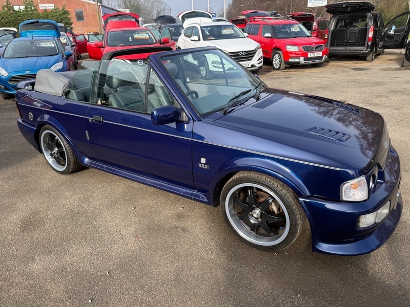 Ford Escort Xr3i Convertible Blue #2