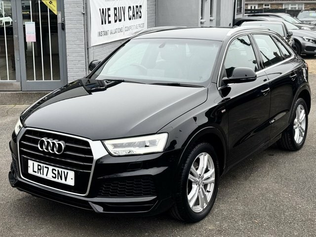 Audi Q3 1.4 Tfsi Cod S Line Edition Suv S Troni LR17SNV Black #3
