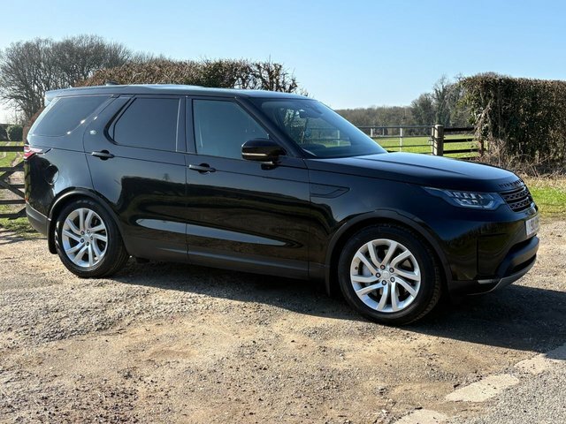 Land Rover Discovery Sd V6 Hse Suv DO69LZD Black #3