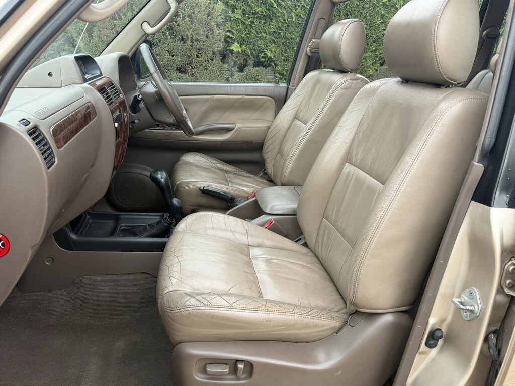 Toyota Land Cruiser Colorado VX Silver #14