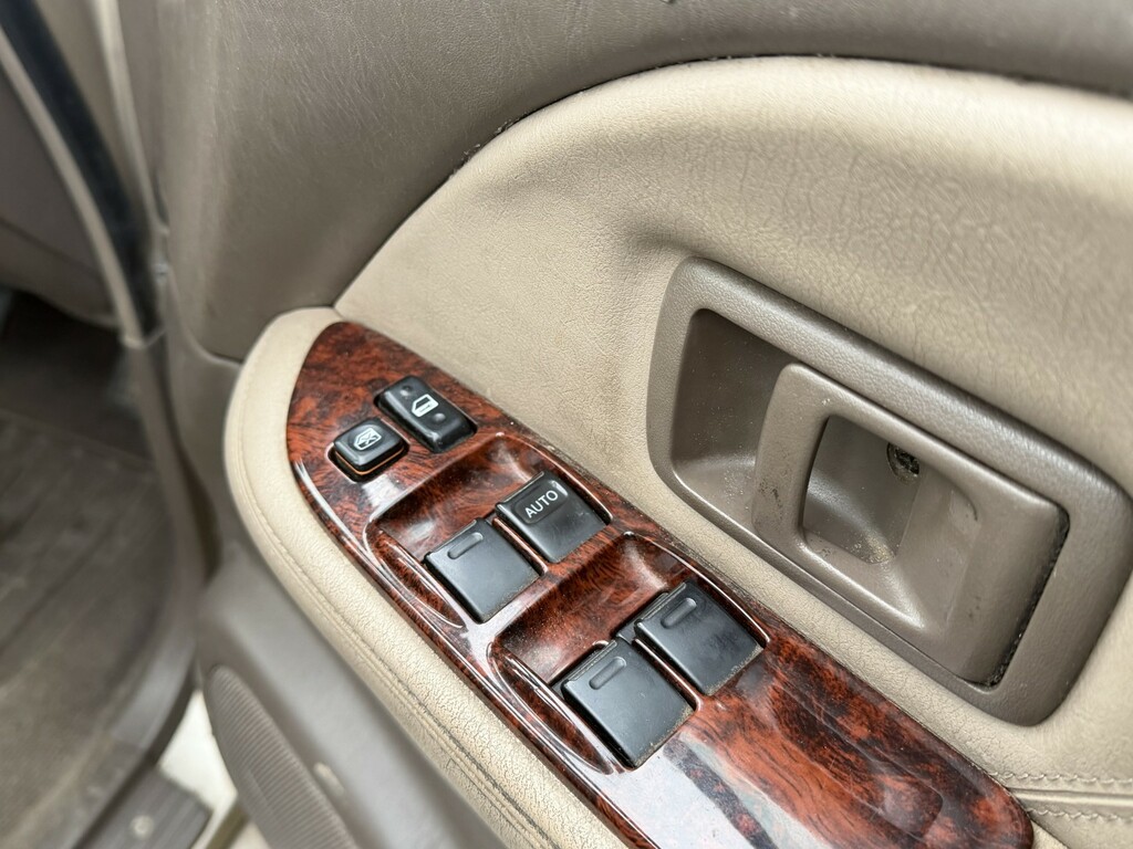Toyota Land Cruiser Colorado VX Silver #25
