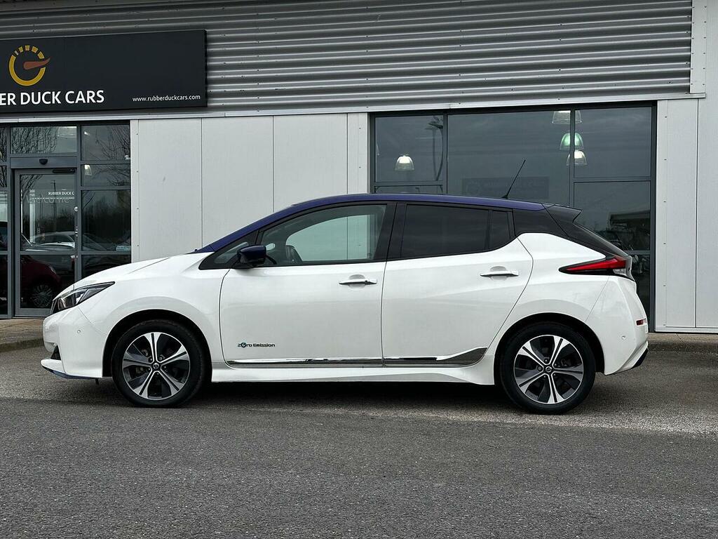 Nissan Leaf 62Kwh E Tekna Hatchback 217 Ps DE69DFF White #5