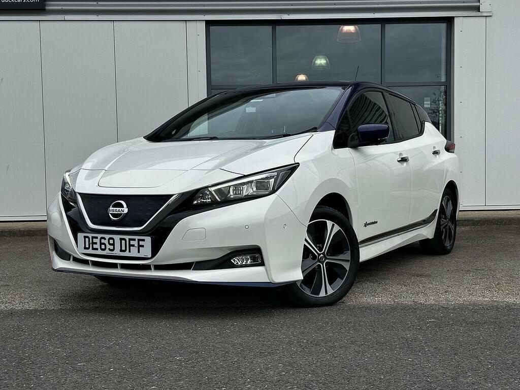 Nissan Leaf 62Kwh E Tekna Hatchback 217 Ps DE69DFF White #3