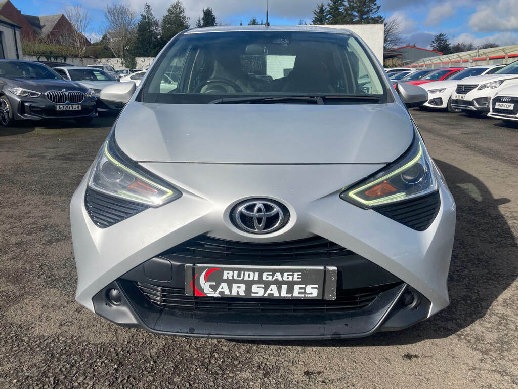 Toyota Aygo 1.0 Vvt-i X-play Tss FG71YNY Silver #3