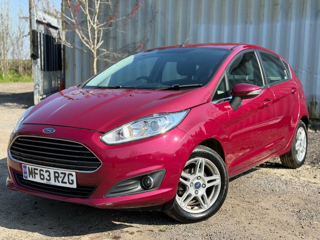 Ford Fiesta Hatchback 1.0 Zetec Euro 5 Ss 201363 MF63RZG Red #6
