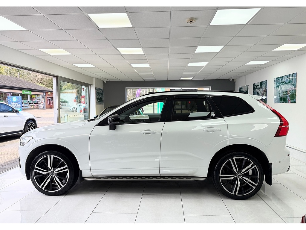 Volvo XC60 B4 Mhev R-design Pro SD20YBY White #4