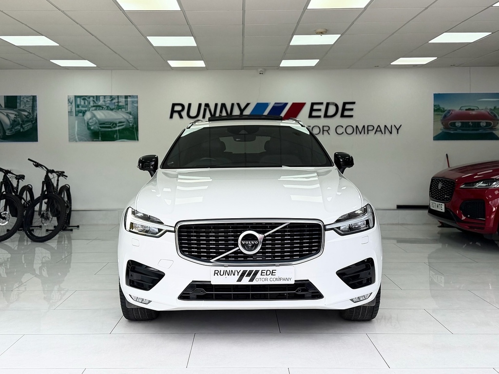 Volvo XC60 B4 Mhev R-design Pro SD20YBY White #2
