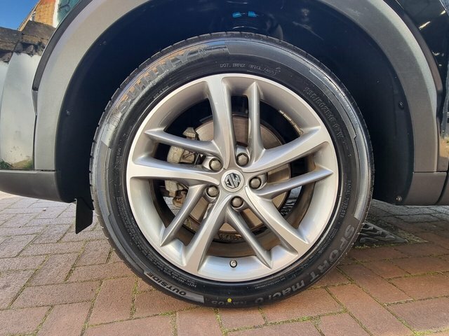 MG HS 2020 1.5 T-gdi 16.6Kwh Excite Suv Plug- Black #4