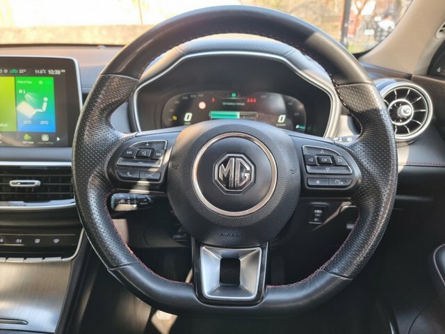 MG HS 2020 1.5 T-gdi 16.6Kwh Excite Suv Plug- Black #3