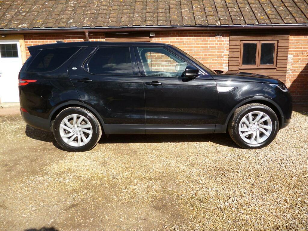 Land Rover Discovery Suv 3.0 Sd V6 Hse 4Wd Euro 6 Ss 2020 YG69YPT Black #2