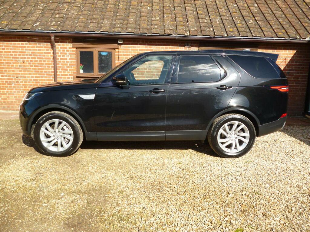 Land Rover Discovery Suv 3.0 Sd V6 Hse 4Wd Euro 6 Ss 2020 YG69YPT Black #4