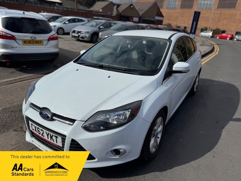 Ford Focus 1.6 Zetec Powershift Euro White
