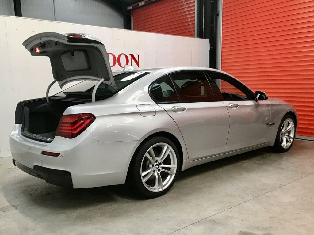 BMW 7 Series 730D M Sport Silver #4