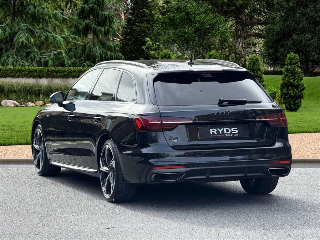 Audi A4 Black Edition 35 Tfsi Mhev BG71JWN Black #6